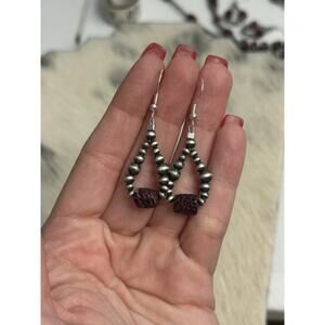 Native American Sterling Silver 8mm Purple Spiny Navajo Pearl Hoop Earrings